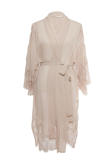 The Coco Lace Silk Kimono in pale mauve